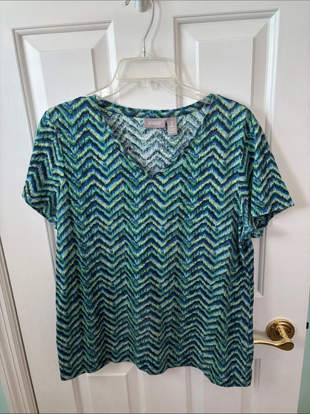Chico's Teal Chevron V-Neck Short Sleeve Top